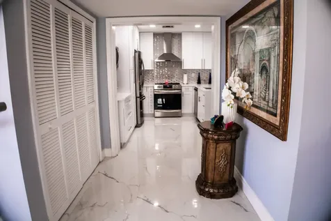533 Cherry Road West Palm Beach FL 33409
