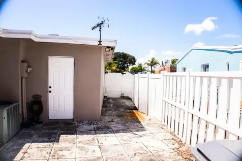 533 Cherry Road West Palm Beach FL 33409