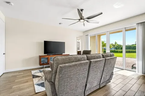 5986 Sequoia Circle Vero Beach FL 32967