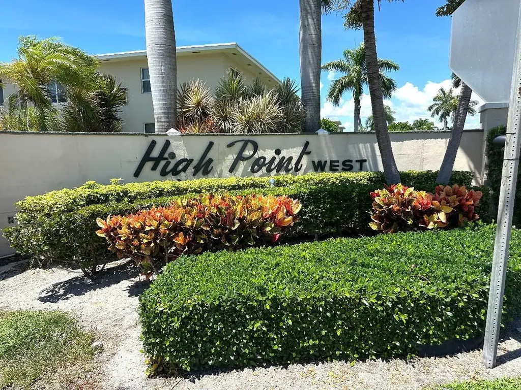 135 South Boulevard Boynton Beach FL 33435