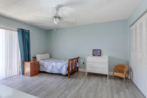1038 Summit Trail Circle West Palm Beach FL 33415