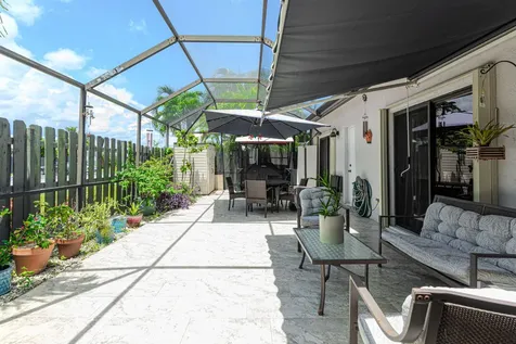 1038 Summit Trail Circle West Palm Beach FL 33415