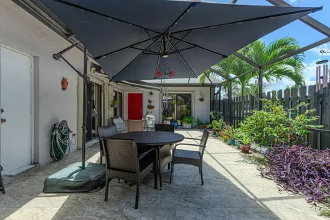 1038 Summit Trail Circle West Palm Beach FL 33415