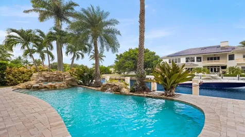 929 Banyan Drive Delray Beach FL 33483