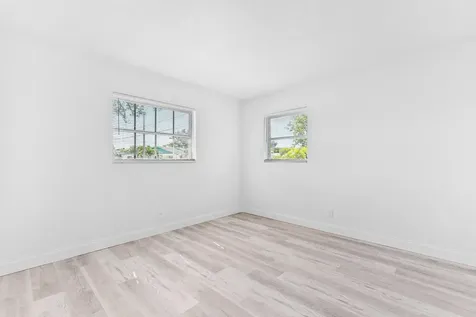 308 Stillwater Drive Jupiter FL 33458