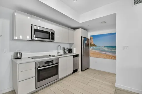 2602 E Hallandale Beach Boulevard Hallandale Beach FL 33009