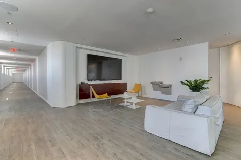 2602 E Hallandale Beach Boulevard Hallandale Beach FL 33009