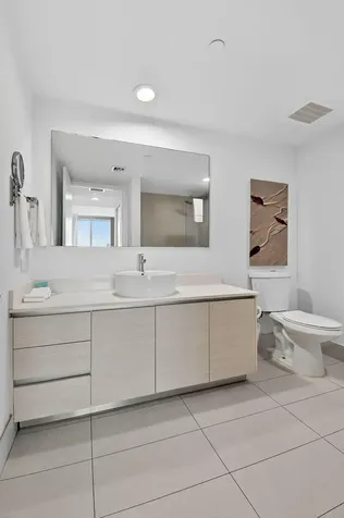 2602 E Hallandale Beach Boulevard Hallandale Beach FL 33009