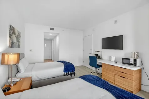 2602 E Hallandale Beach Boulevard Hallandale Beach FL 33009