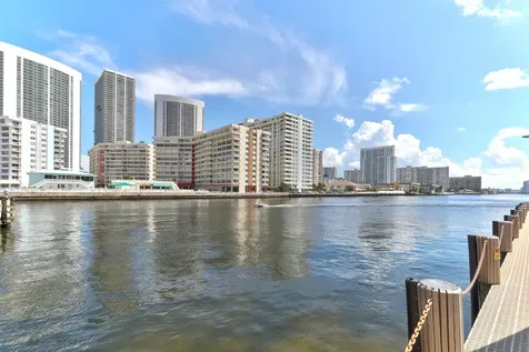 2602 E Hallandale Beach Boulevard Hallandale Beach FL 33009