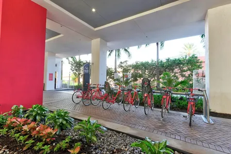 2602 E Hallandale Beach Boulevard Hallandale Beach FL 33009