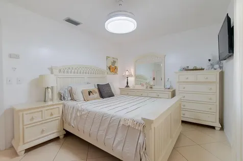 115 Ramblewood Circle Royal Palm Beach FL 33411