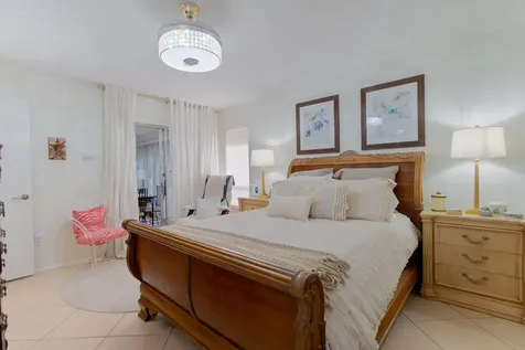 115 Ramblewood Circle Royal Palm Beach FL 33411