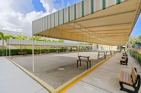 326 Camden N West Palm Beach FL 33417