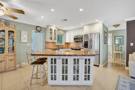 645 Sw 5th Street Boca Raton FL 33486