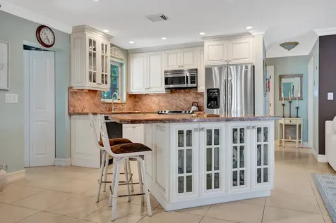 645 Sw 5th Street Boca Raton FL 33486