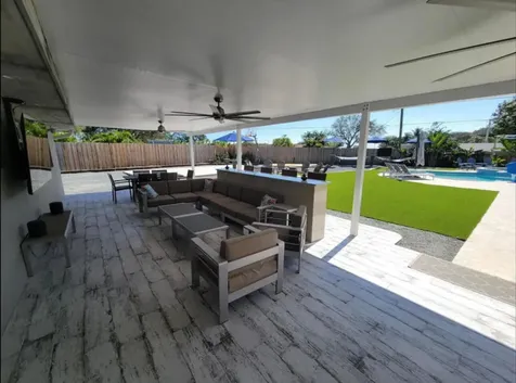 270 NW 36th Street Boca Raton FL 33431