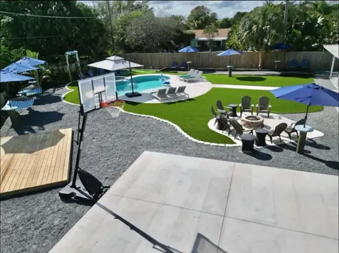 270 NW 36th Street Boca Raton FL 33431