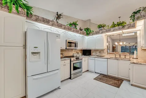 6459 Mill Pointe Circle Delray Beach FL 33484