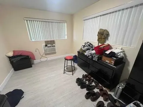 330 Long Island Avenue Fort Lauderdale FL 33312