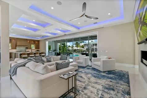1060 Fairview Lane Singer Island FL 33404