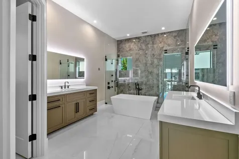 1060 Fairview Lane Singer Island FL 33404