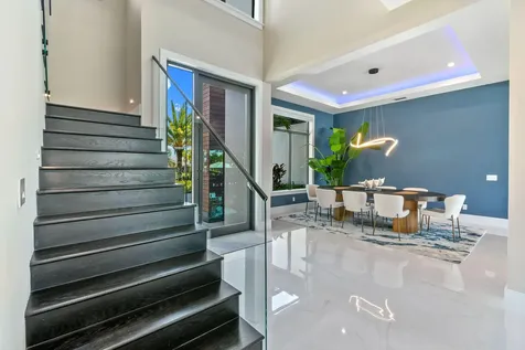 1060 Fairview Lane Singer Island FL 33404