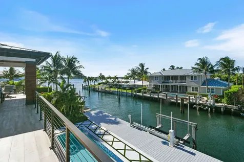 1060 Fairview Lane Singer Island FL 33404