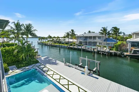 1060 Fairview Lane Singer Island FL 33404