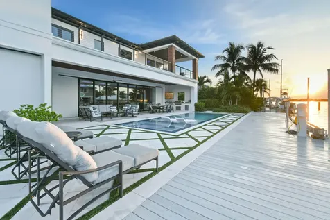 1060 Fairview Lane Singer Island FL 33404