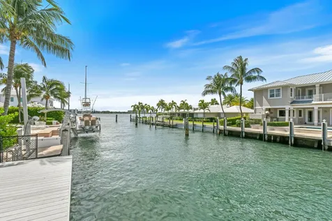 1060 Fairview Lane Singer Island FL 33404