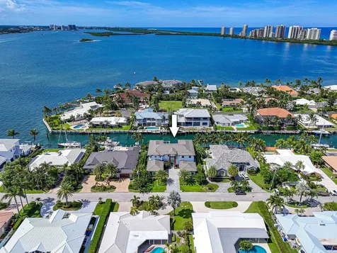 1060 Fairview Lane Singer Island FL 33404