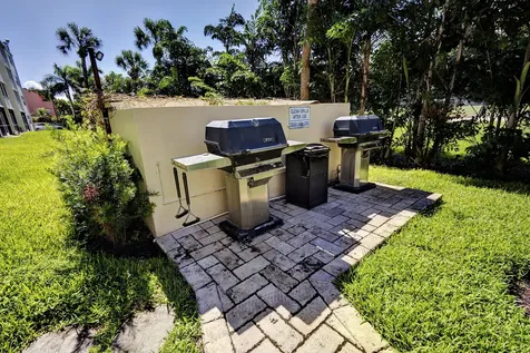 200 E Royal Palm Road Boca Raton FL 33432