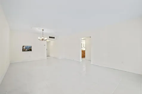 200 E Royal Palm Road Boca Raton FL 33432