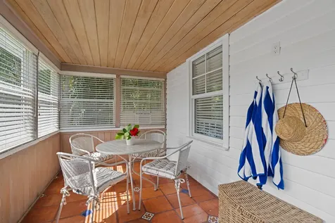 122 SE 7th Avenue Delray Beach FL 33483