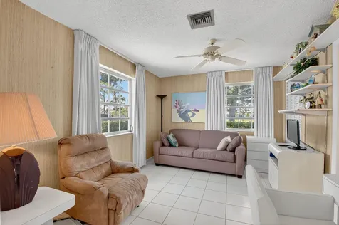 13761 Flora Place Delray Beach FL 33484