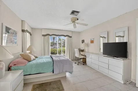 13761 Flora Place Delray Beach FL 33484
