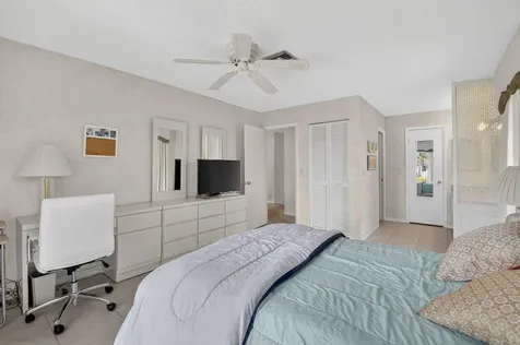 13761 Flora Place Delray Beach FL 33484
