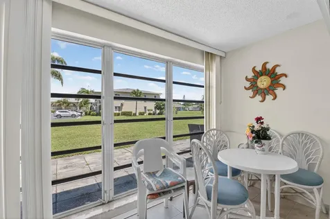 13761 Flora Place Delray Beach FL 33484