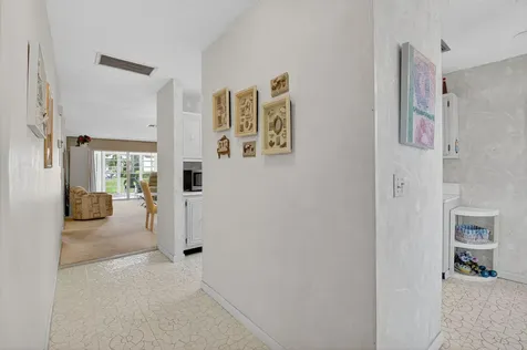 13761 Flora Place Delray Beach FL 33484