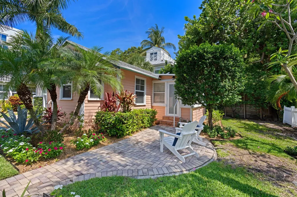 118 SE 7th Avenue Delray Beach FL 33483