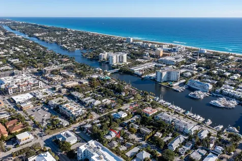 118 SE 7th Avenue Delray Beach FL 33483