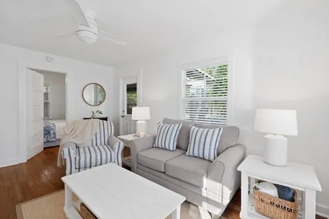 118 SE 7th Avenue Delray Beach FL 33483