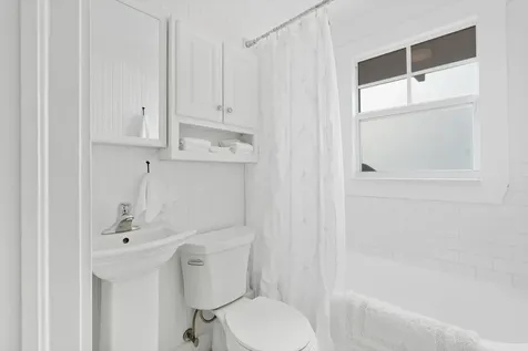 118 SE 7th Avenue Delray Beach FL 33483