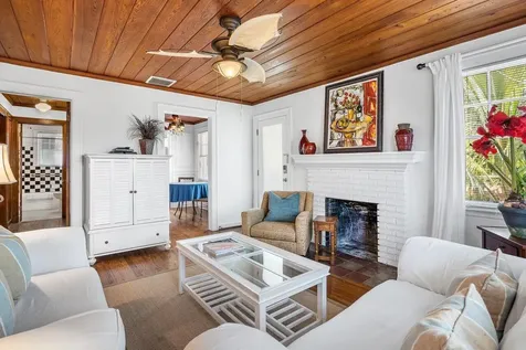 102 SE 7th Avenue Delray Beach FL 33483