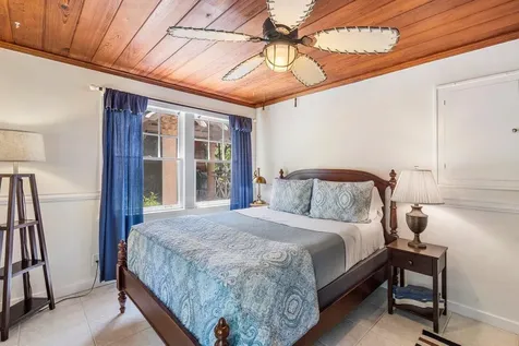 102 SE 7th Avenue Delray Beach FL 33483