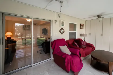 360 Grantham E Deerfield Beach FL 33442