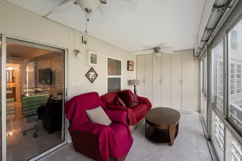 360 Grantham E Deerfield Beach FL 33442