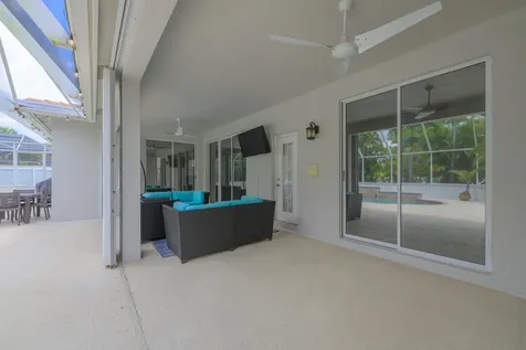 6283 Shadow Tree Lane Lake Worth FL 33463