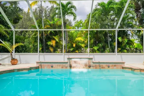 6283 Shadow Tree Lane Lake Worth FL 33463